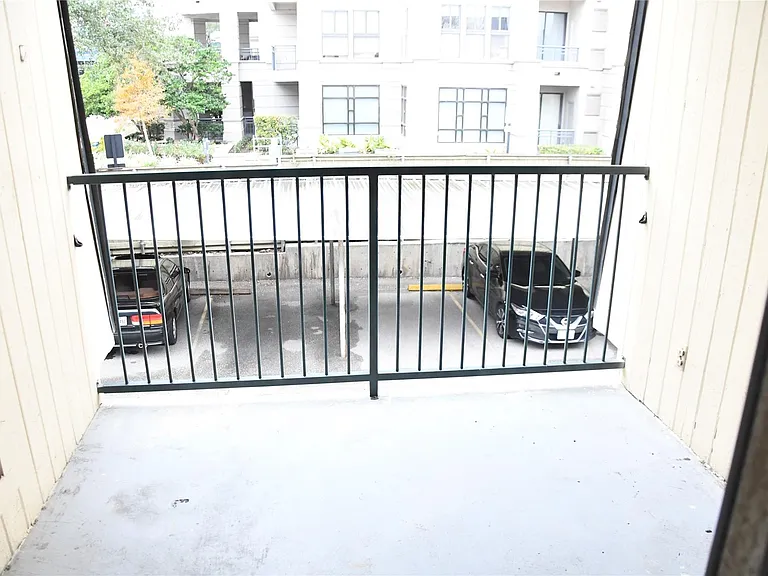 800 Post Oak Blvd #6 — Photo 18