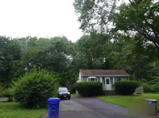 23 Post Rd, Enfield, CT 06082