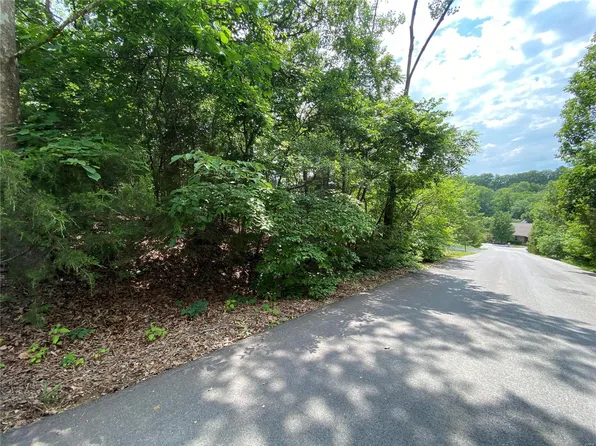 5952 Old Hickory Trl, Hillsboro, MO 63050