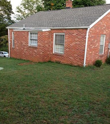 4th image of 6877 Stonewall Jackson Hwy