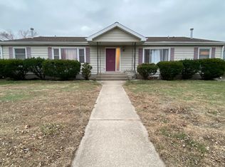 117 E 378th Ave, Griffith, IN 46319