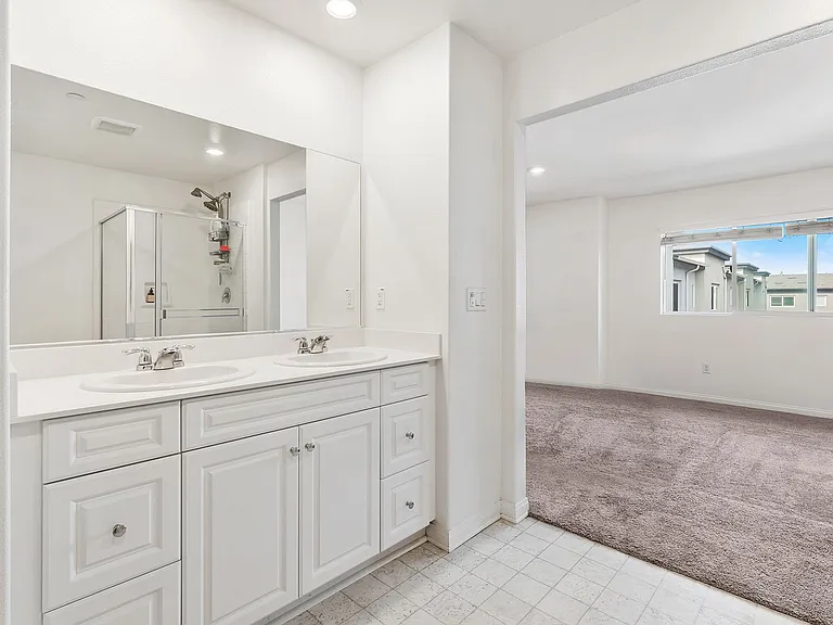 14055 Ruby Ln — Photo 18