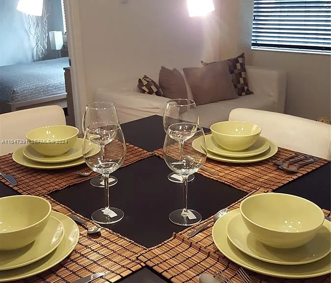 1550 Drexel Ave #106 — Photo 5