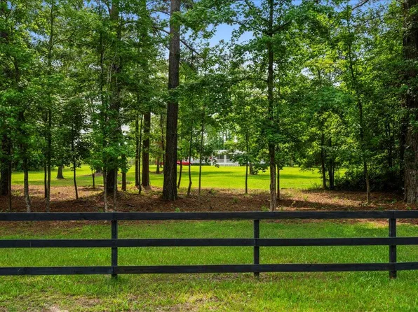 351 Saint Paul Rd, Harleyville, SC 29437