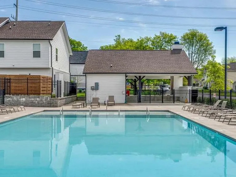 316 W Mill Dr — Photo 17