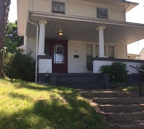 2nd image of 2216 Wyoming St