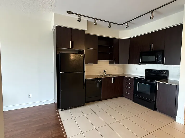 50 Clegg Rd #707 — Photo 3