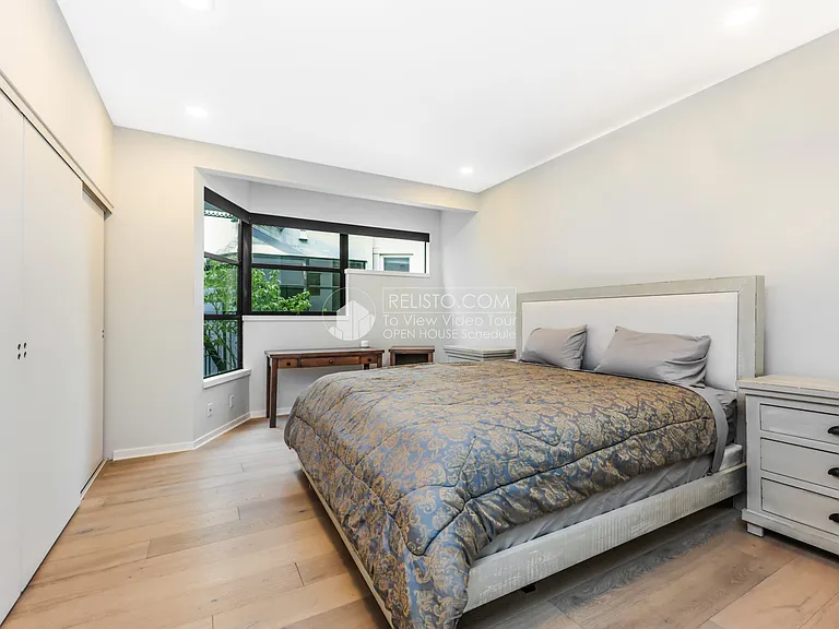 1425 Vallejo St #205 — Photo 2