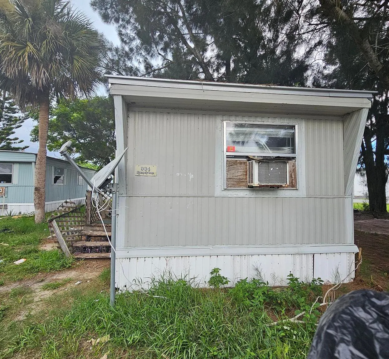 2 Bed 1 Bath Mobile Home For Sale - Cocoa, Florida — Photo 1