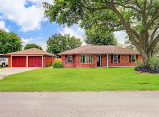 2117 Whatley Dr, Deer Park, TX 77536