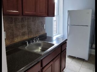 132 W 47th St #32, Bayonne, NJ 07002