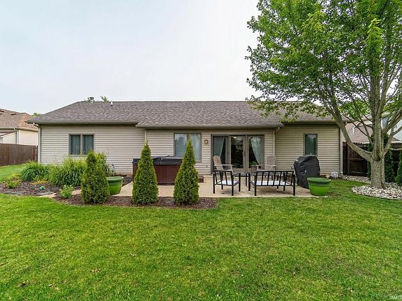 4th image of 2025 York Ridge Pl