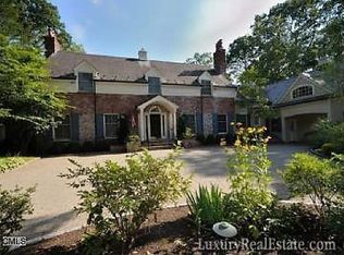 148 Lambert Rd, New Canaan, CT 06840