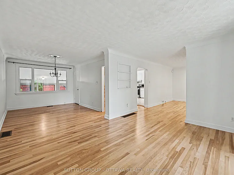1156 Emperor Ave W — Photo 5
