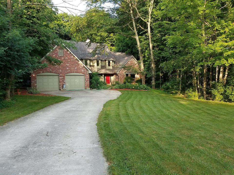 1st image of 10 Hampton Pl