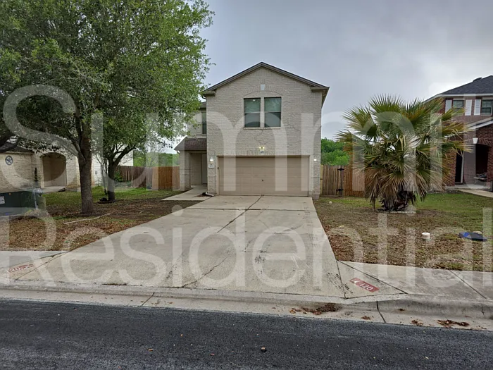 120 Beech Dr — Photo 1