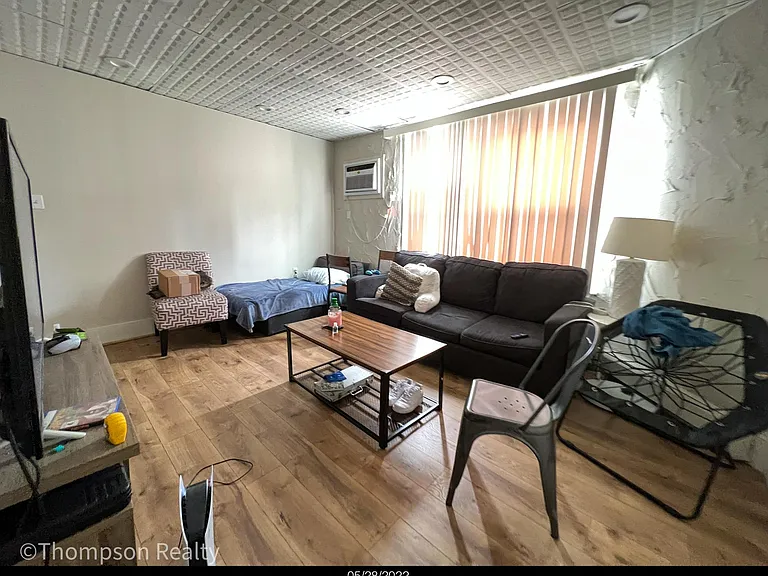 170 Chelsea St #3 — Photo 5
