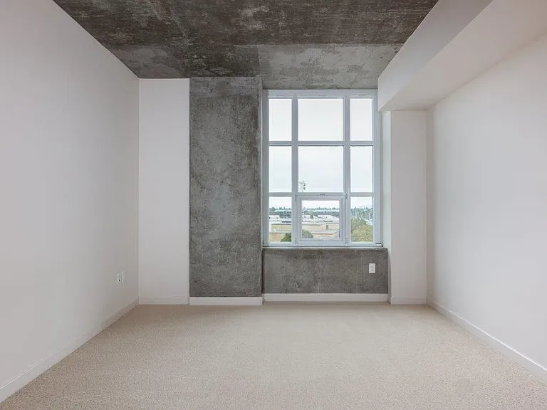 Aqua Via Apartments — Photo 21