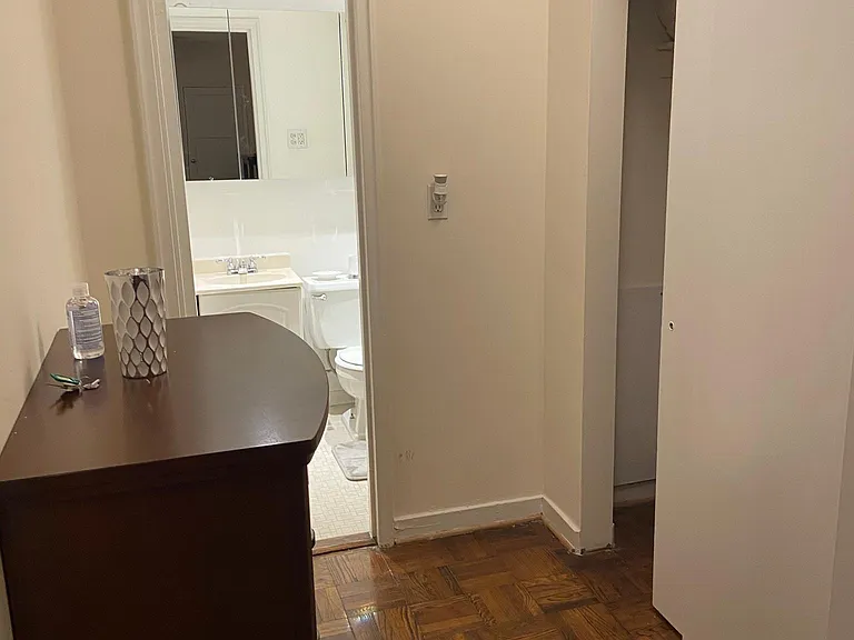2130 N St NW #208 — Photo 10