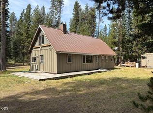 97 Diamond Lake Loop, Chemult, OR 97731