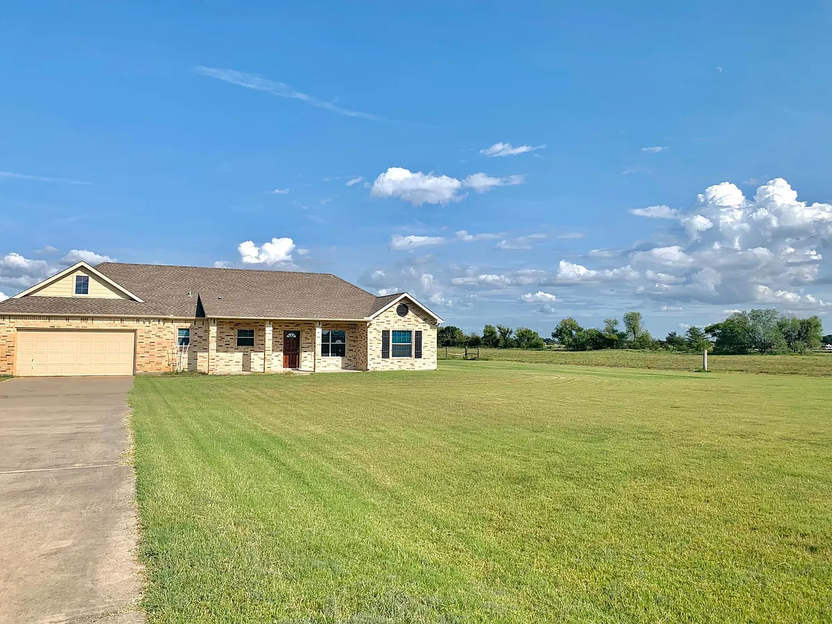 Building Photo - 9730 FM 2931