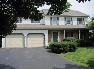 301 Koser Rd, Lititz, PA 17543
