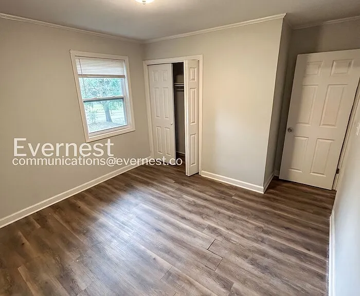 2746 Mary Ave — Photo 13