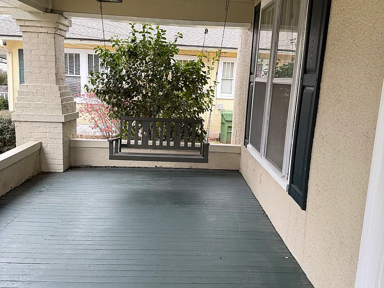 443 Locust Ave SE — Photo 29
