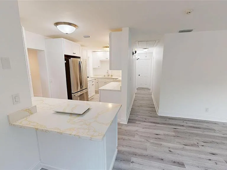 4421 Gandy Cir — Photo 7