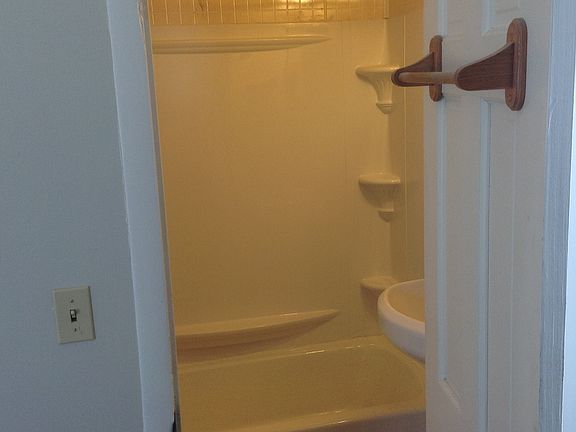 Full bath