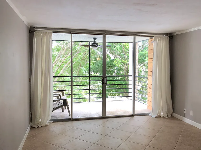 9230 Lagoon Pl #302 — Photo 4