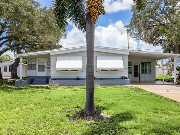 27380 Valois DR, BONITA SPRINGS, FL 34135