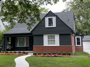 4216 Sheffield Rd, Royal Oak, MI 48073