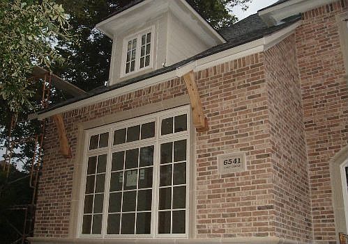 5th image of 6541 Lake Circle Dr