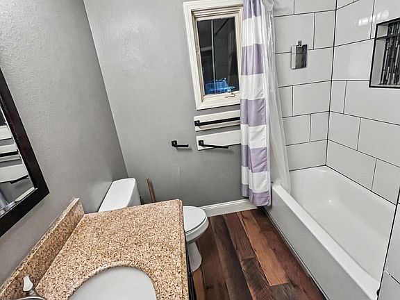 5th image of 6920 Viburnum Dr #A