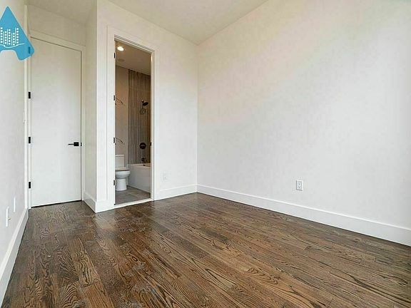 4th image of 289 Bushwick Ave #2R