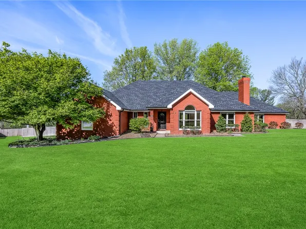 3874 Tahoe Circle Dr, Springdale, AR 72762