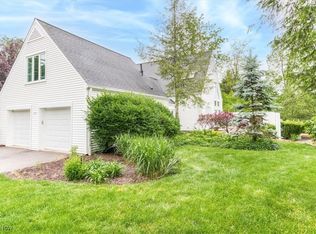986 Goldenrod Trl, Aurora, OH 44202