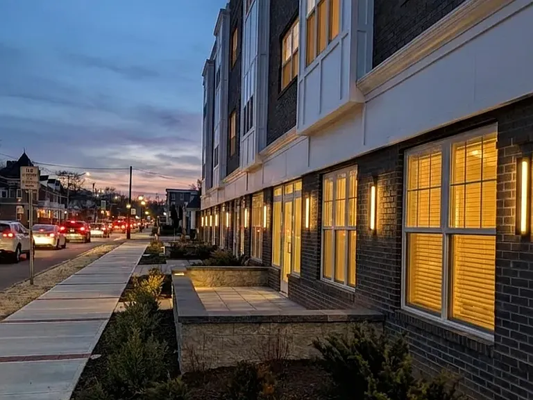 581 Middlesex Ave #3 — Photo 5