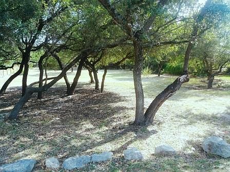 3rd image of 326 Deer Cross Ln