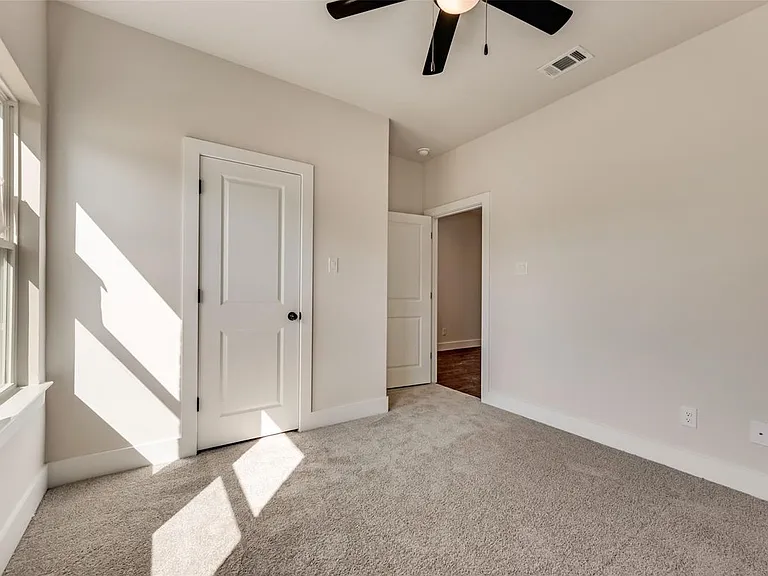 4024 Colonial Ave — Photo 11
