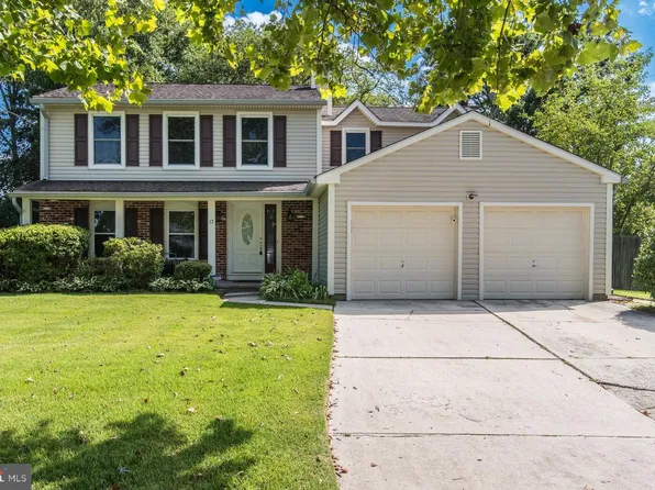 17 Jupiter Dr, Sewell, NJ 08080