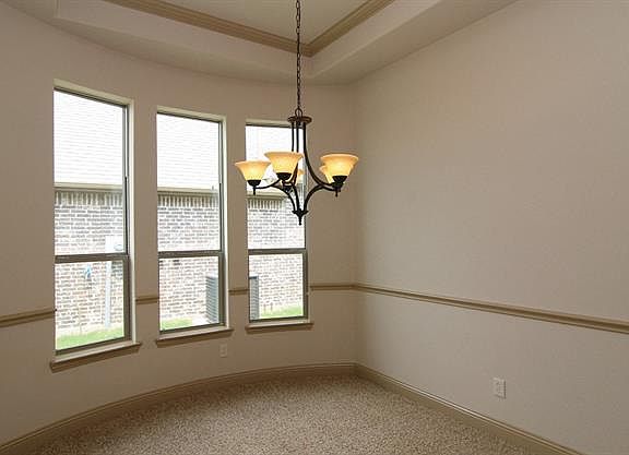 4th image of 109 Andrea Ct
