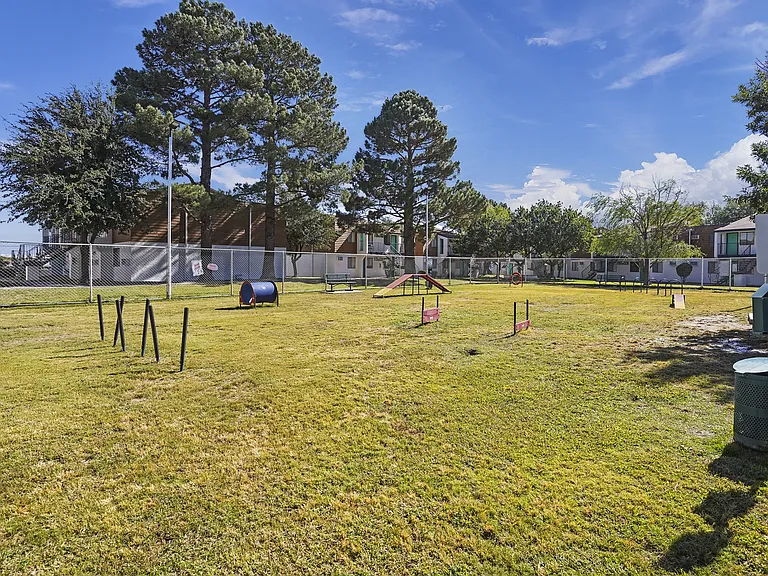 Raintree Village — Photo 9
