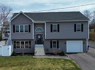100 Bailey St, Fall River, MA 02724