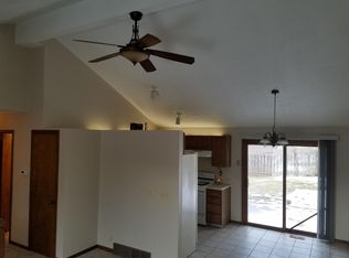 5805 N 129th St, Omaha, NE 68164