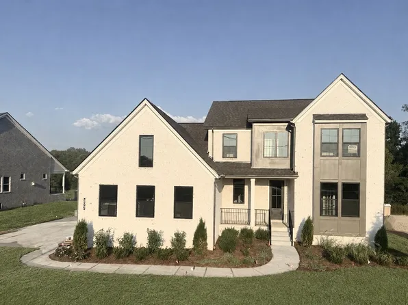 572 Baker Rd, Columbia, TN 38401
