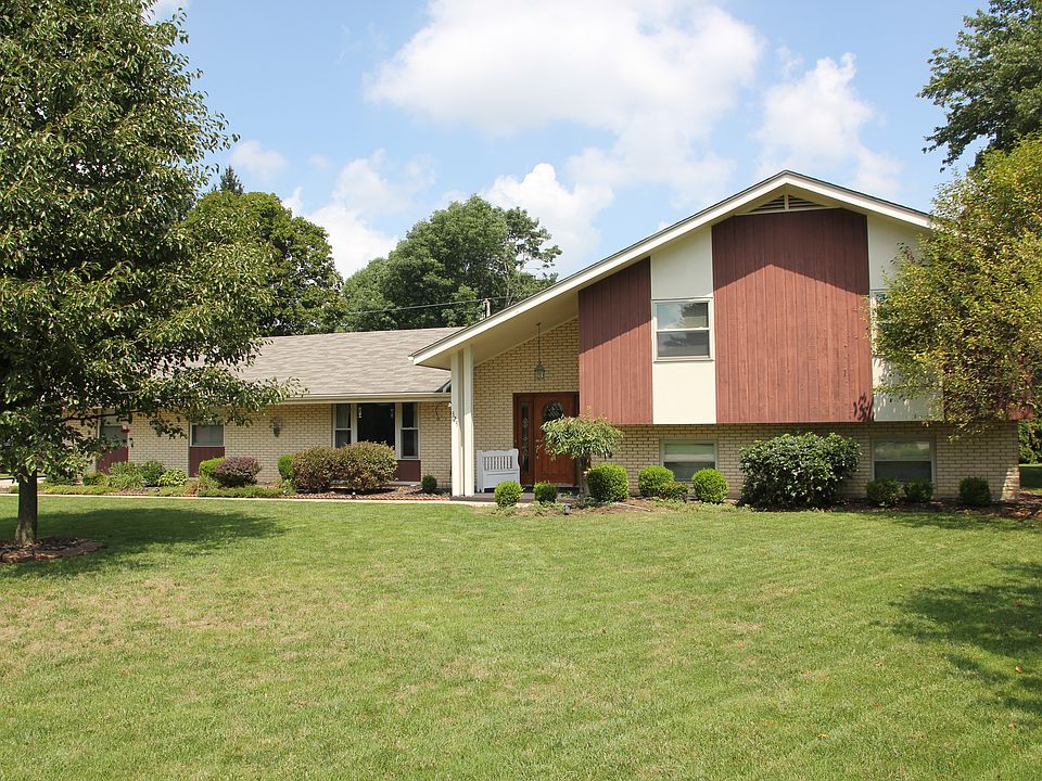 1st image of 325 Cedarleaf Ct