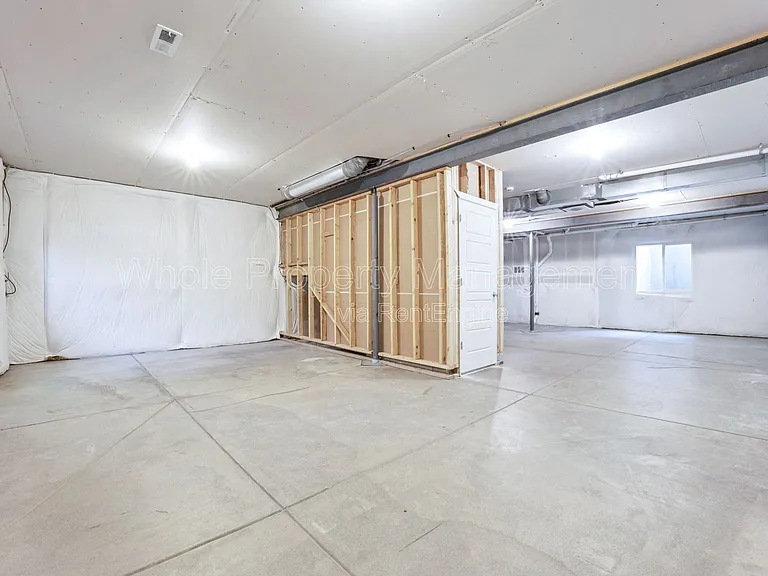 5829 N Beeler St — Photo 25