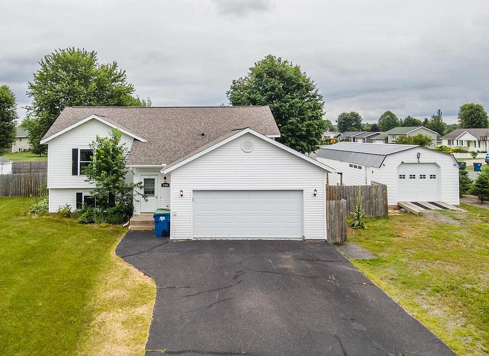 1st image of 2104 MEADOW DRIVE